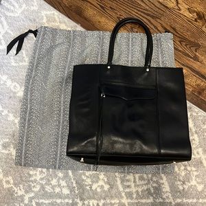 REBECCA MINKOFF BLACK LEATHER TOTE